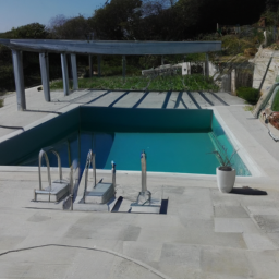 Fourniture et pose de liner pour piscine : choix de matériaux et processus d'installation Annecy-le-Vieux